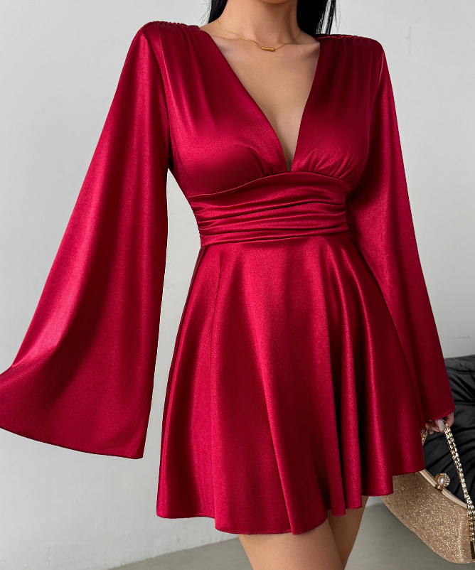 Elegant Solid Color V-Neck Long Sleeved Dress
