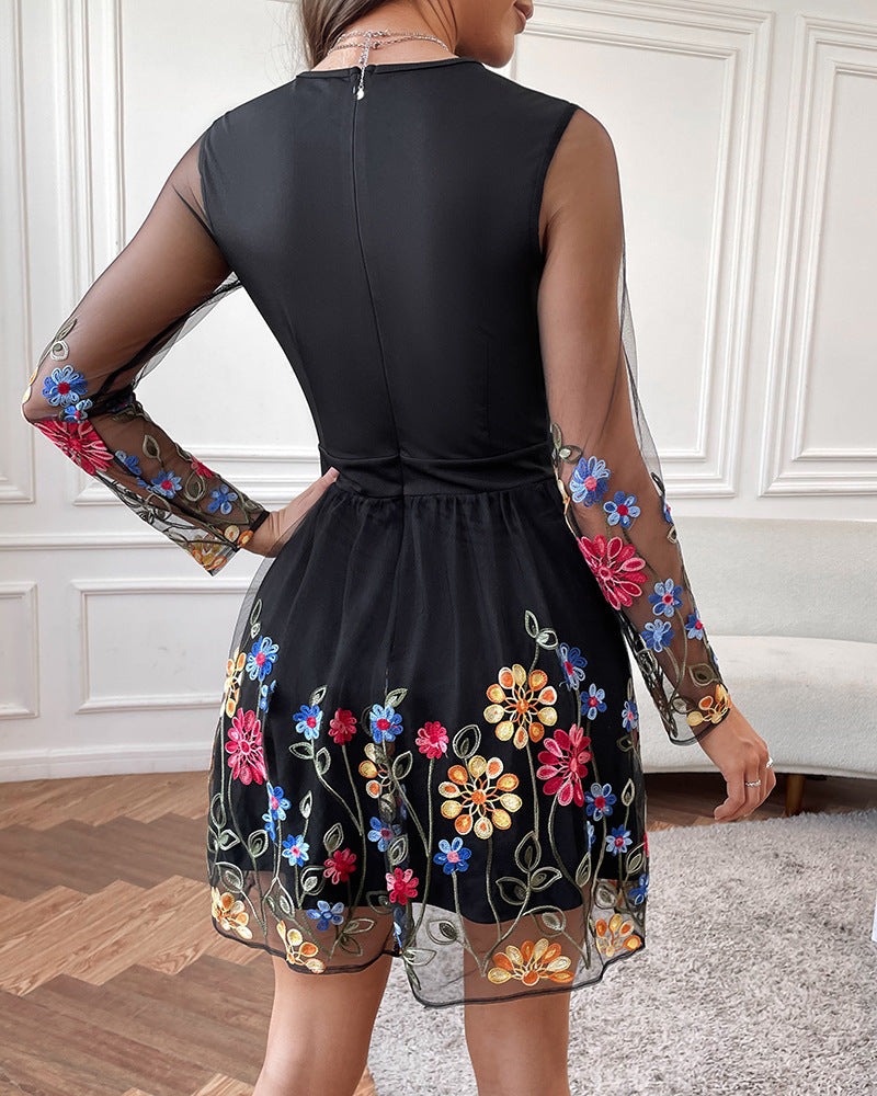 Embroidered Mesh Spliced Long Sleeved Dress