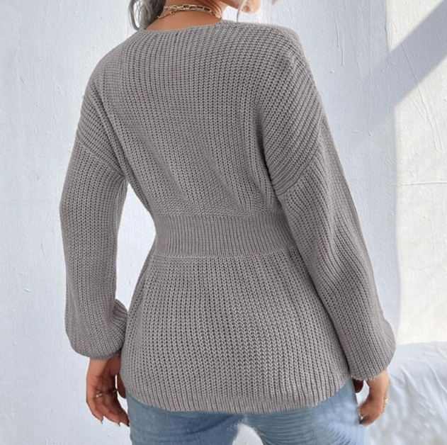Fashion V-Neck Solid Color Long Sleeved Ruffled Sweater