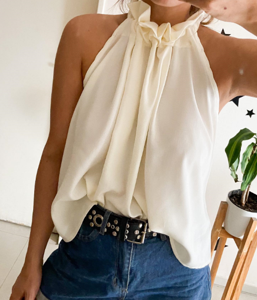 Loose Fitting White Sleeveless Vest Shirt