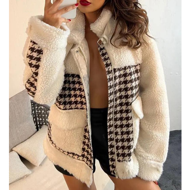 Women'S Contrasting Colors Spliced Long Sleeved Jacket