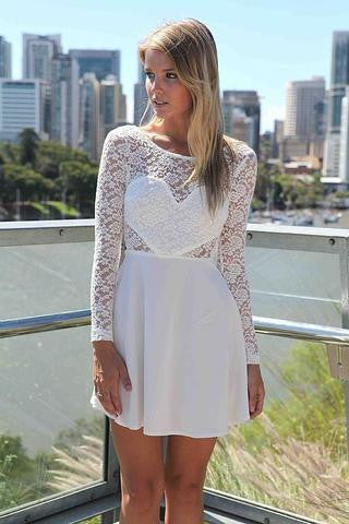 SEXY ROUND NECK LONG-SLEEVED LACE DRESS