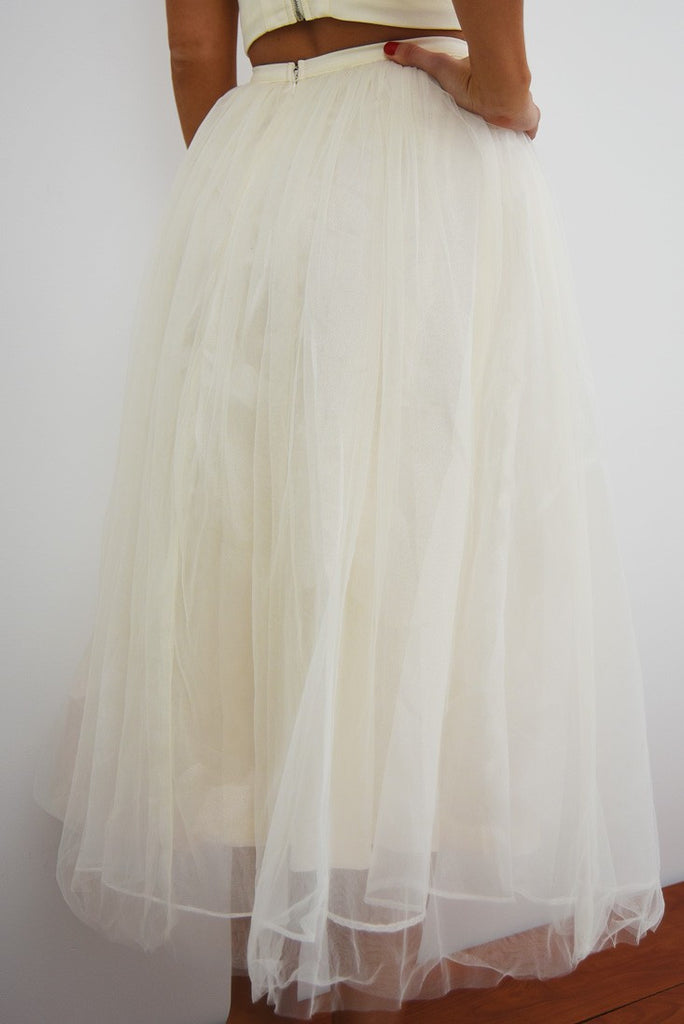 Fashion white sleeveless two-piece dress