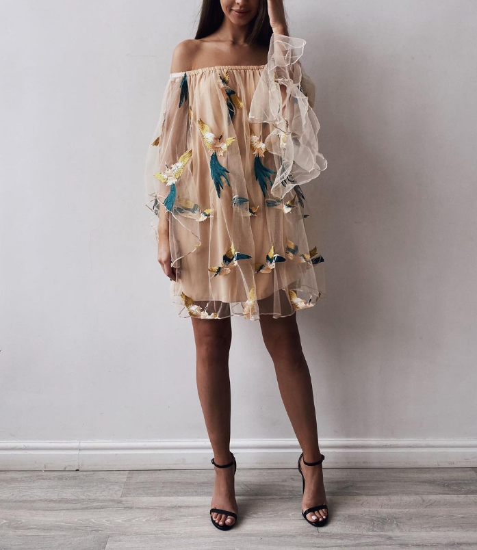 Temperament Women'S Bat Sleeve Loose Embroidered Dress