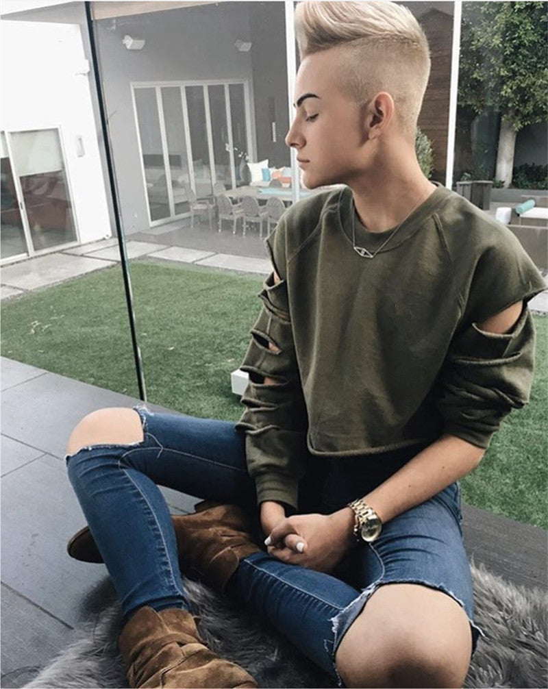 Solid color round neck long-sleeved sweater