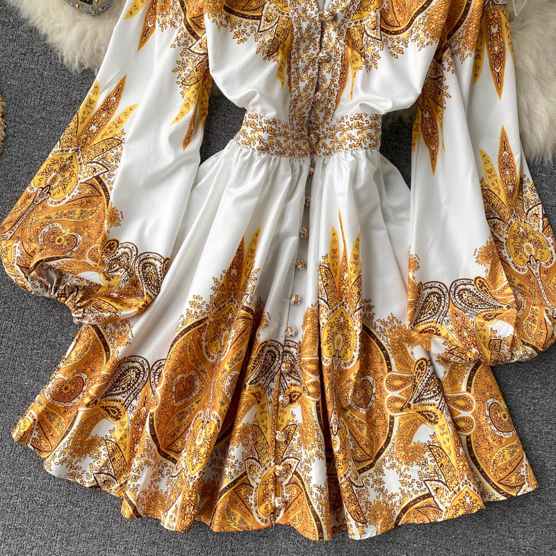 Retro Print Design Sense V-Neck Bubble Long-Sleeved Buttoned Dress