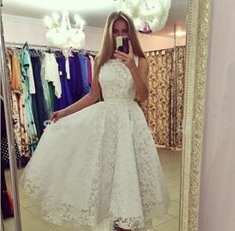 SLIM SWALLOWTAIL SLEEVELESS DRESS