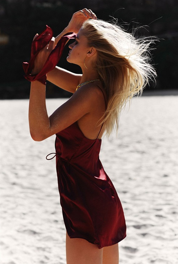Sexy V-Neck Sling Sleeveless Dress