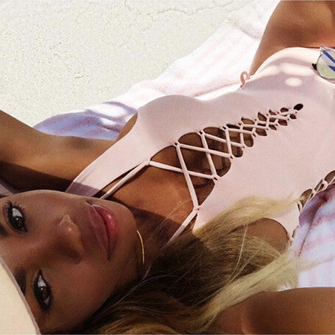 SOLID COLOR SWIMSUIT