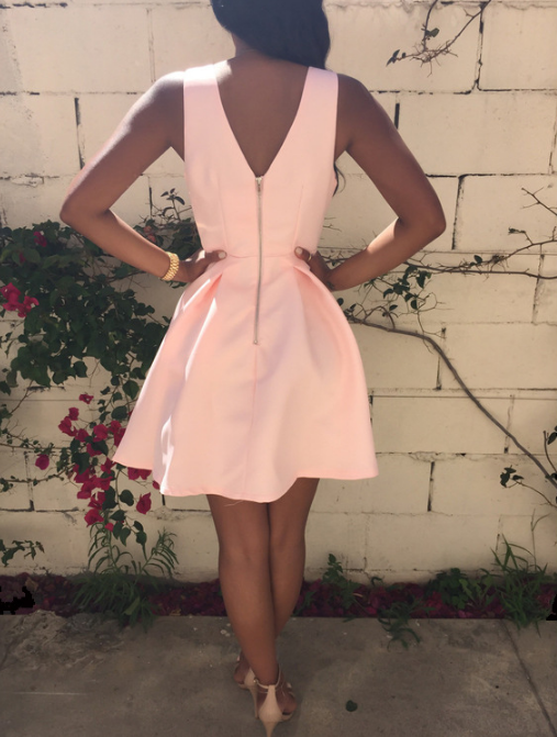 Sexy V-Neck Sleeveless Zipper Dress