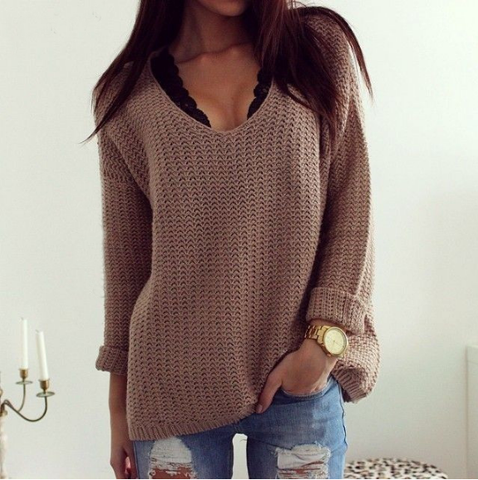 Round neck long-sleeved knit sweater