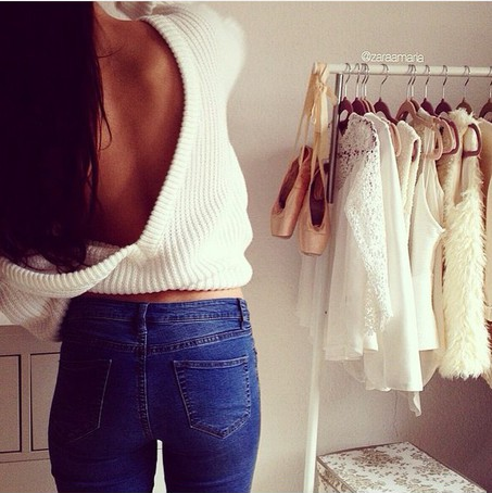 Loose long-sleeved knit sweater