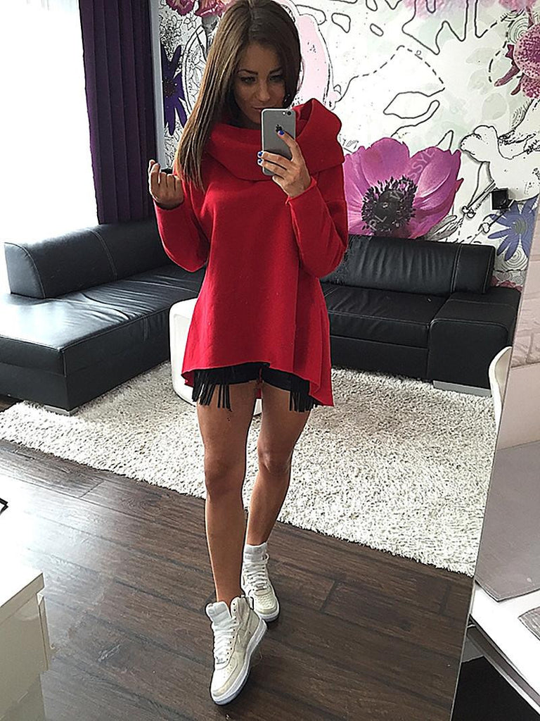 High-necked long-sleeved sweater