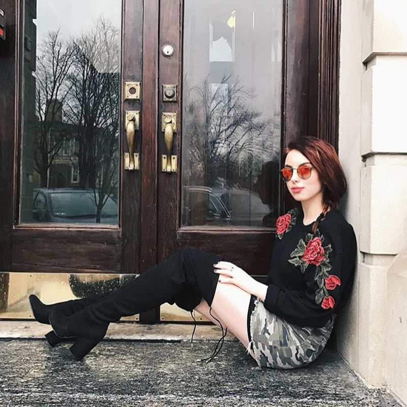 Embroidered Long-Sleeved Round Neck Sweater