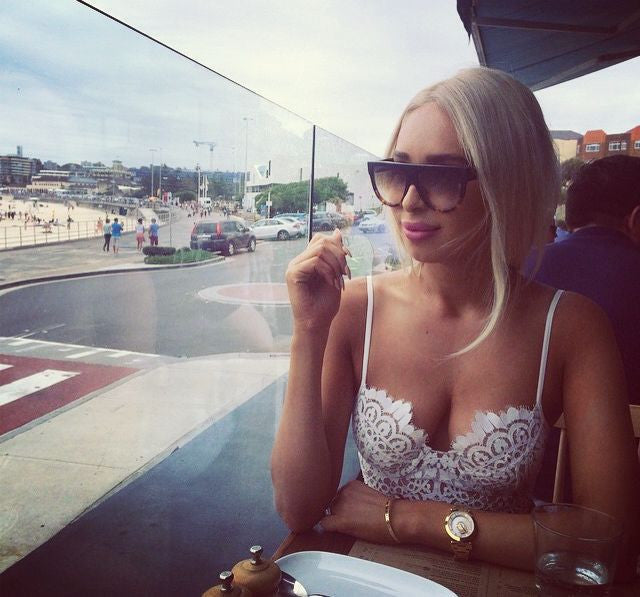 Sexy lace sleeveless camisole shirt