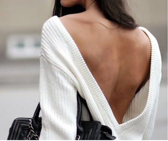 Loose long-sleeved knit sweater