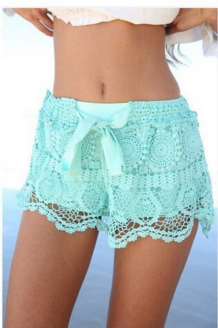 FASHION LACE SHORTS
