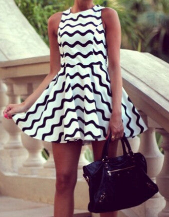 Fashion Sleeveless Round Neck Dress