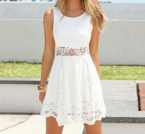 Black And White Stitching Lace Halter Dress