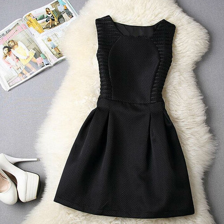 Fashion Round Neck Sleeveless Dress