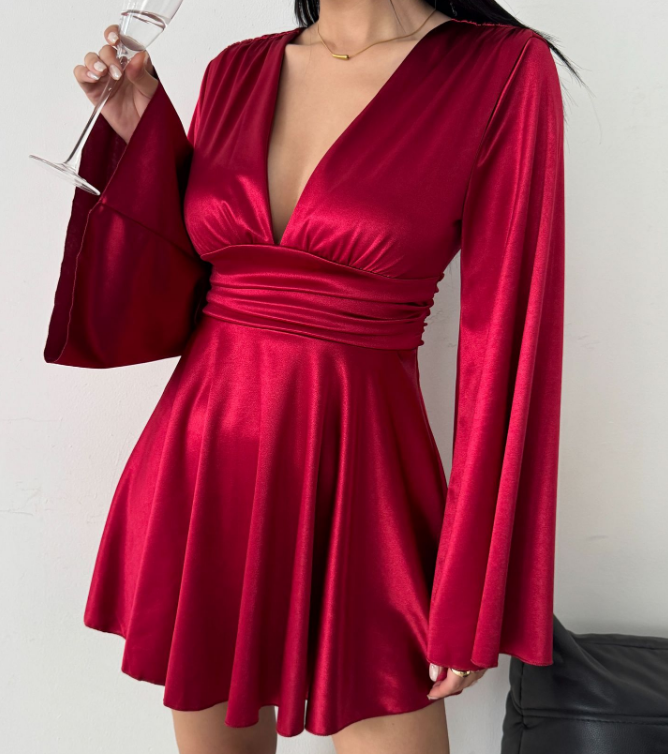 Elegant Solid Color V-Neck Long Sleeved Dress