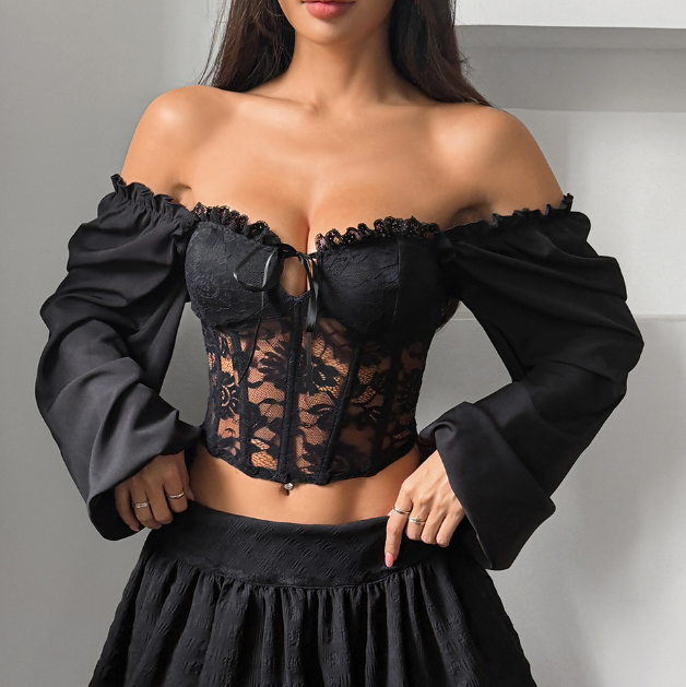 Lace Design V-Neck Long Sleeved T-Shirt