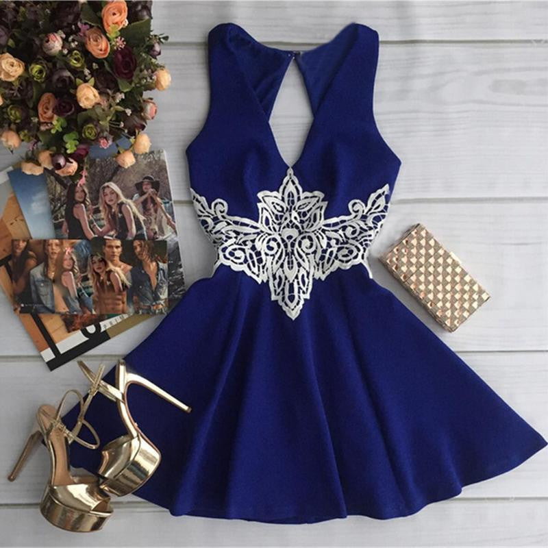 Solid color sleeveless V-neck lace dress