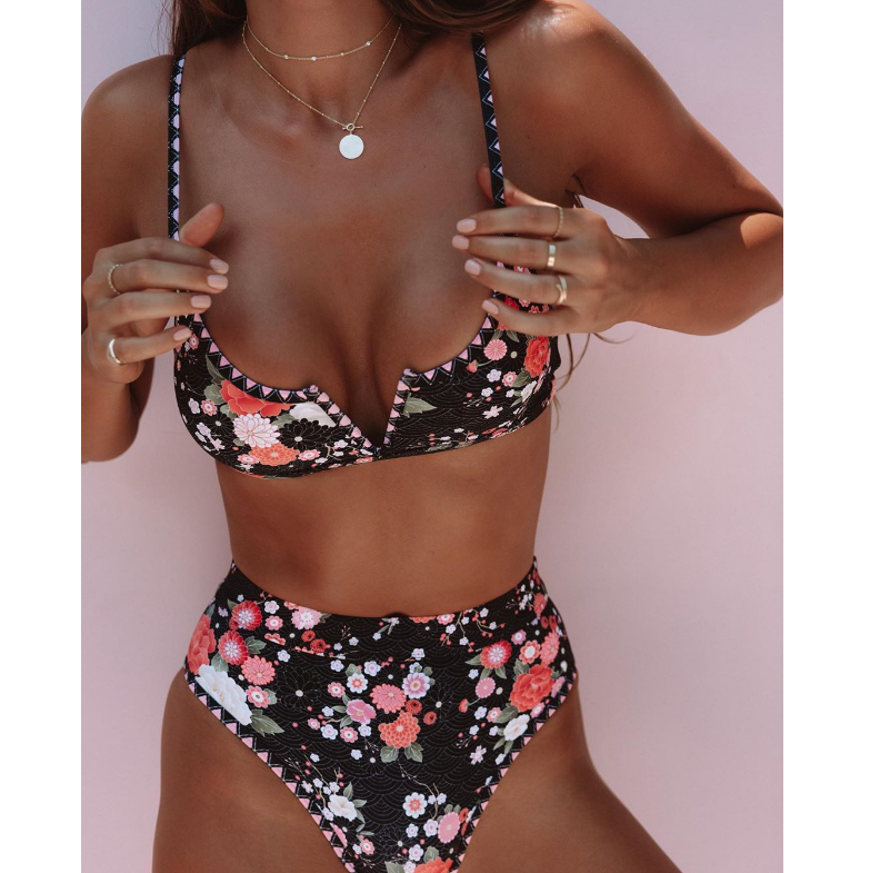 V-Neck Print Sexy Bikini Swimsuit Set